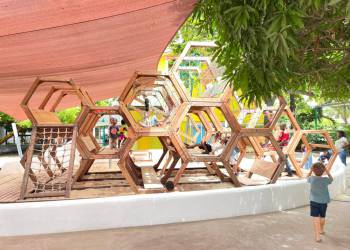 Neuer Spielplatz / new playground