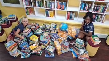 2025-10-28_Buecher-8_original