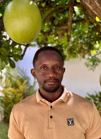 Isaac Yaw Adrazku