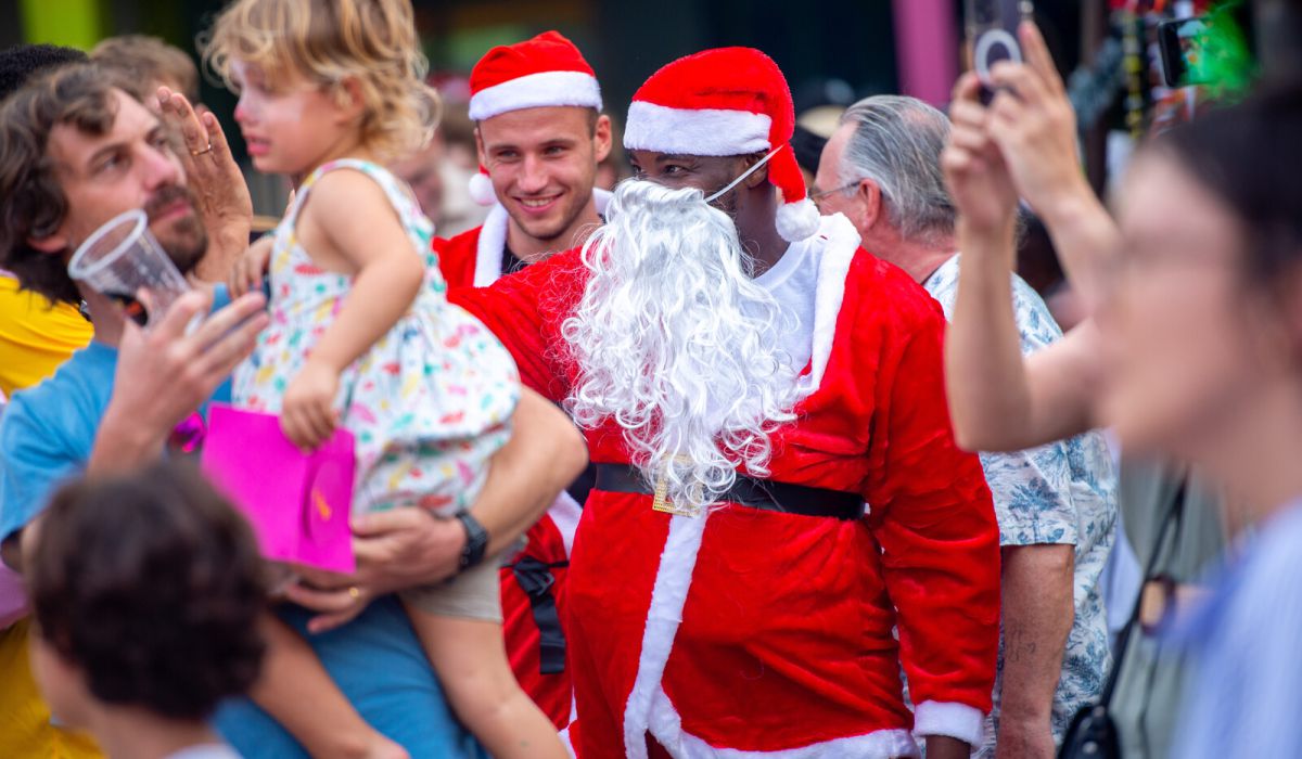 Weihnachtszauber unter Palmen – Der GISA-Weihnachtsmarkt eröffnet die Adventszeit