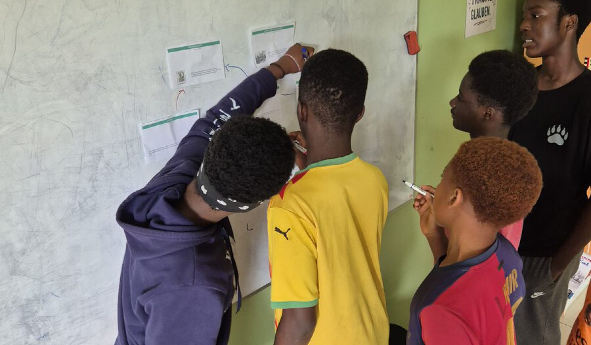 Understanding History, Strengthening Language – Every Lesson Is Also a German Lesson