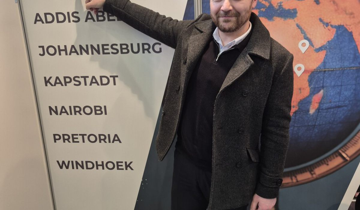 New German Seconded Teacher visits GISA at the didacta in Cologne